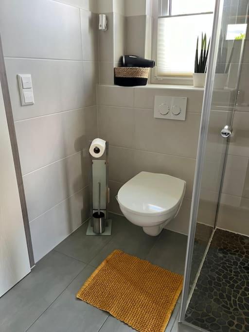 Appartement Buechensaal Mit Stellplatz Erlensee Exteriör bild
