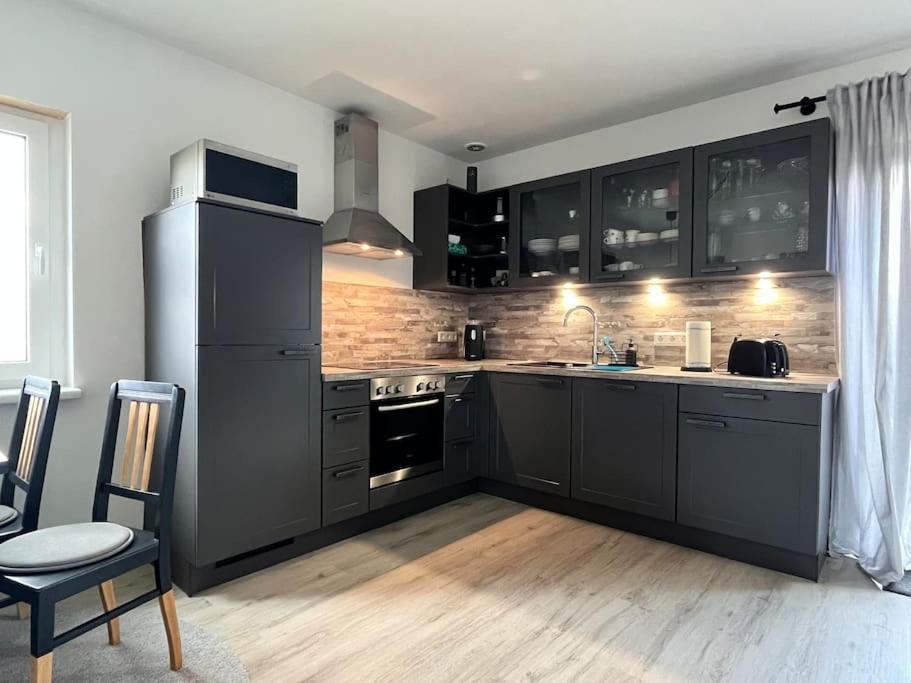 Appartement Buechensaal Mit Stellplatz Erlensee Exteriör bild
